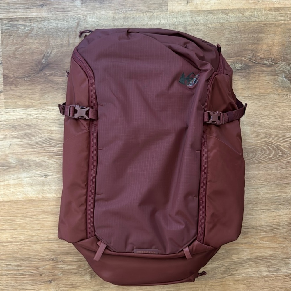 REI Co-Op Ruckpack 40 women